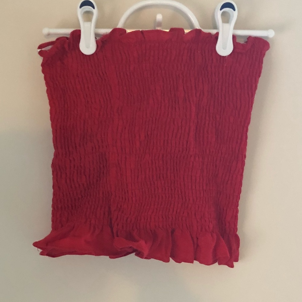 Never worn scrunched crop top